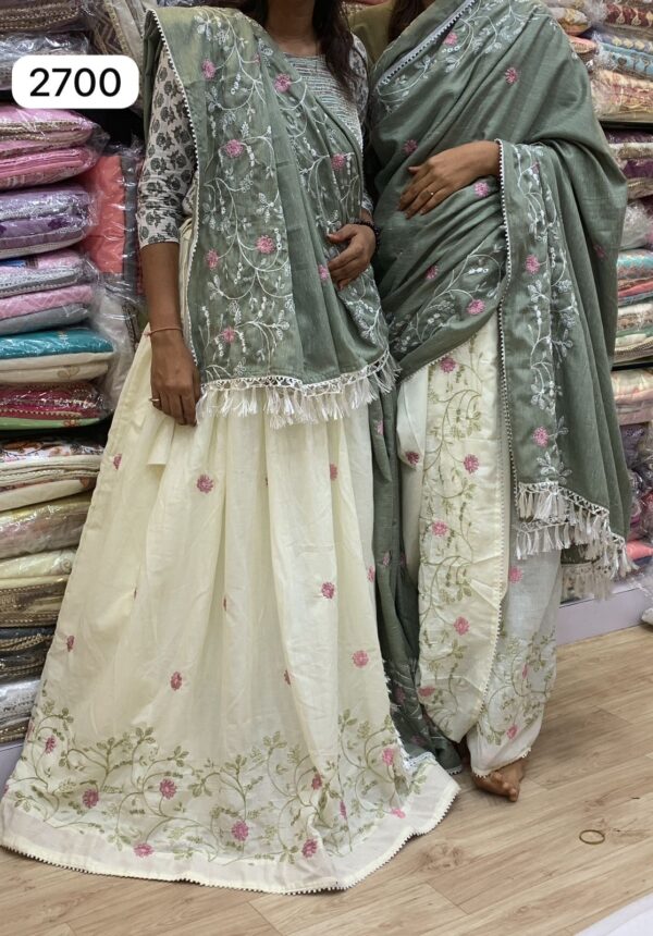Couple set